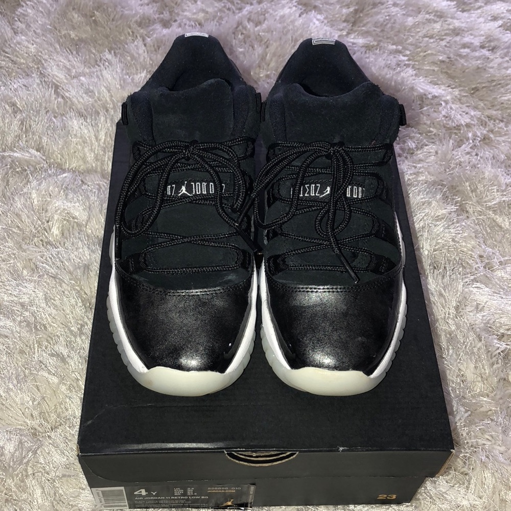 Air Jordan 11 Retro Low